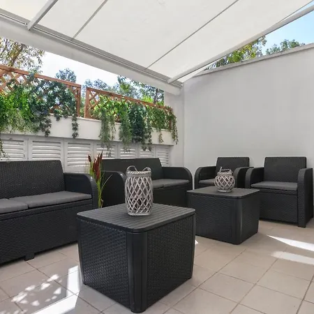 Apartahotel Apartamentos Villazul La Buganvilla 2*